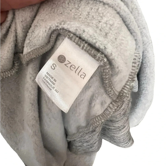 Size small like new condition Zella faux wrap sweatshirt super soft pullover - Picture 3 of 4